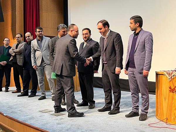 مدیران و سرپرستان جدید استانی کانون زبان ایران منصوب شدند