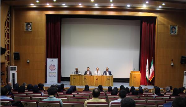 همایش تخصصی کارشناسان بخش انگلیسی کانون زبان ایران برگزار شد