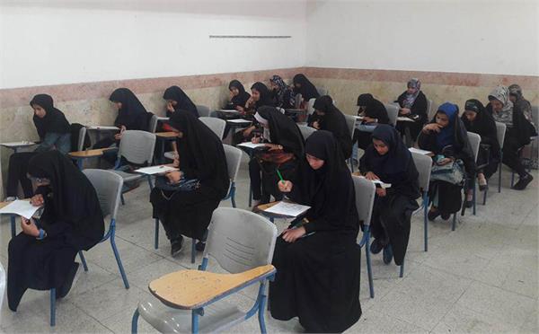 برگزاری مسابقۀ کتابخوانی زبان‌آموزان مراکز آموزشی استان یزد