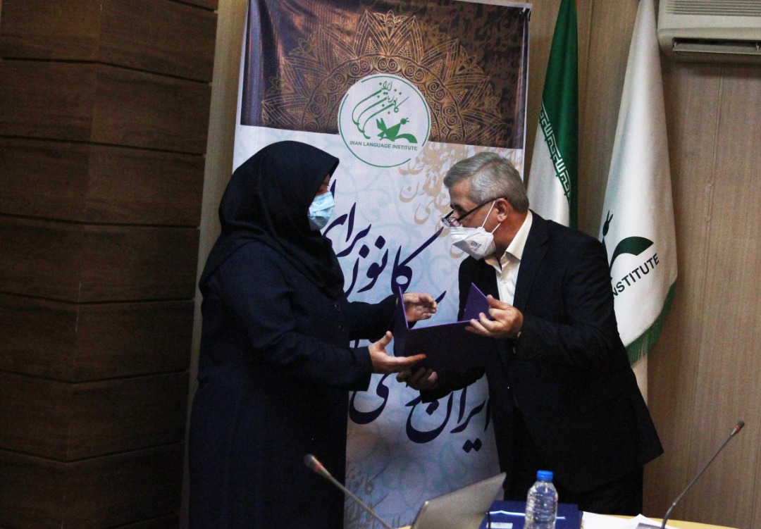 تجلیل از کارکنان4