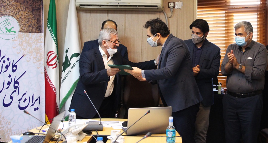 تجلیل از کارکنان8