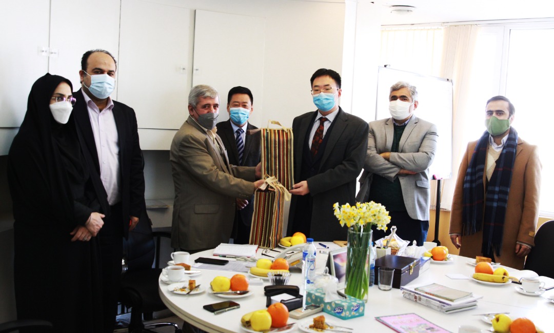 دیدار با رایزن فرهنگی سفارت چین