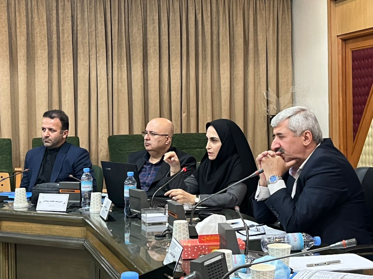 معاون آموزشی