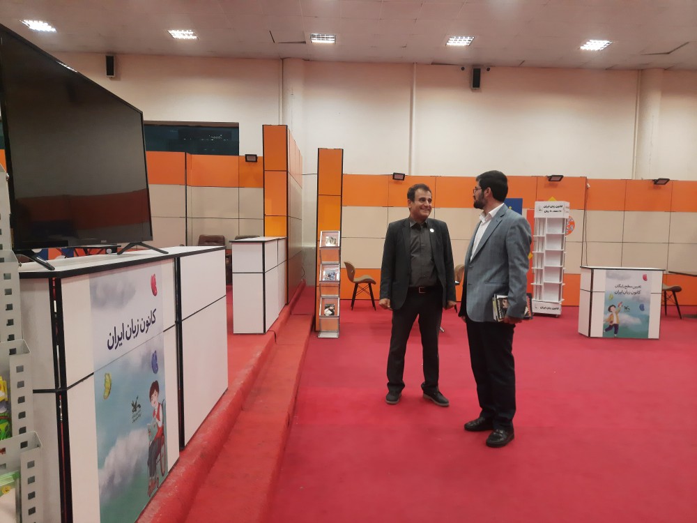 N01-بازدید مدیرعامل ز نمایشگاه