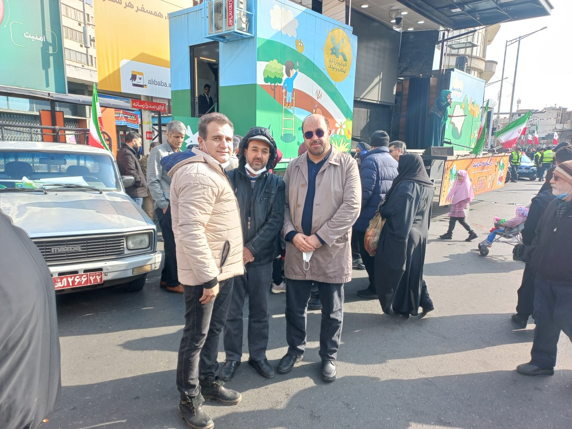 22 بهمن تهران 9