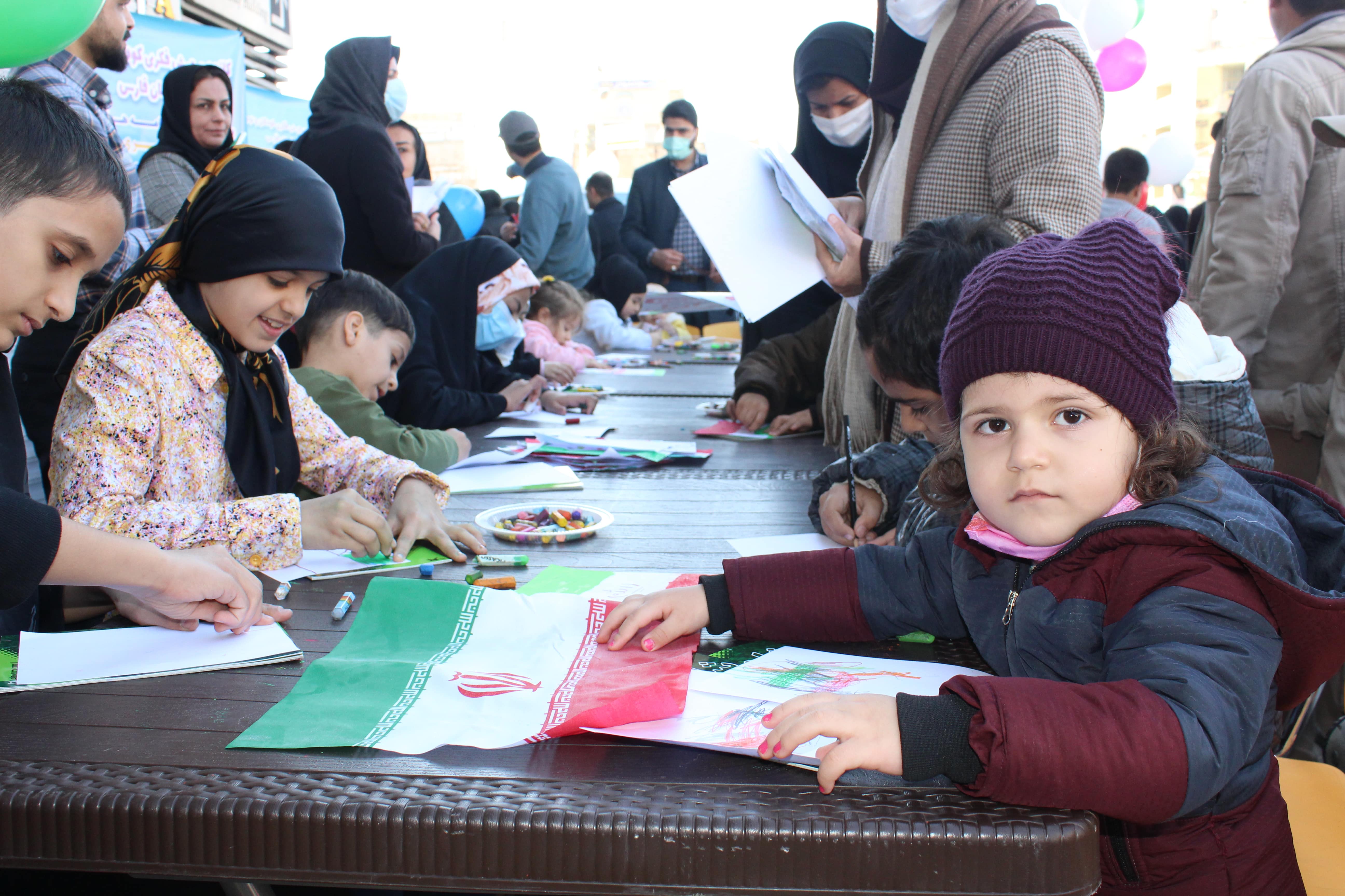 22 بهمن فارس 12