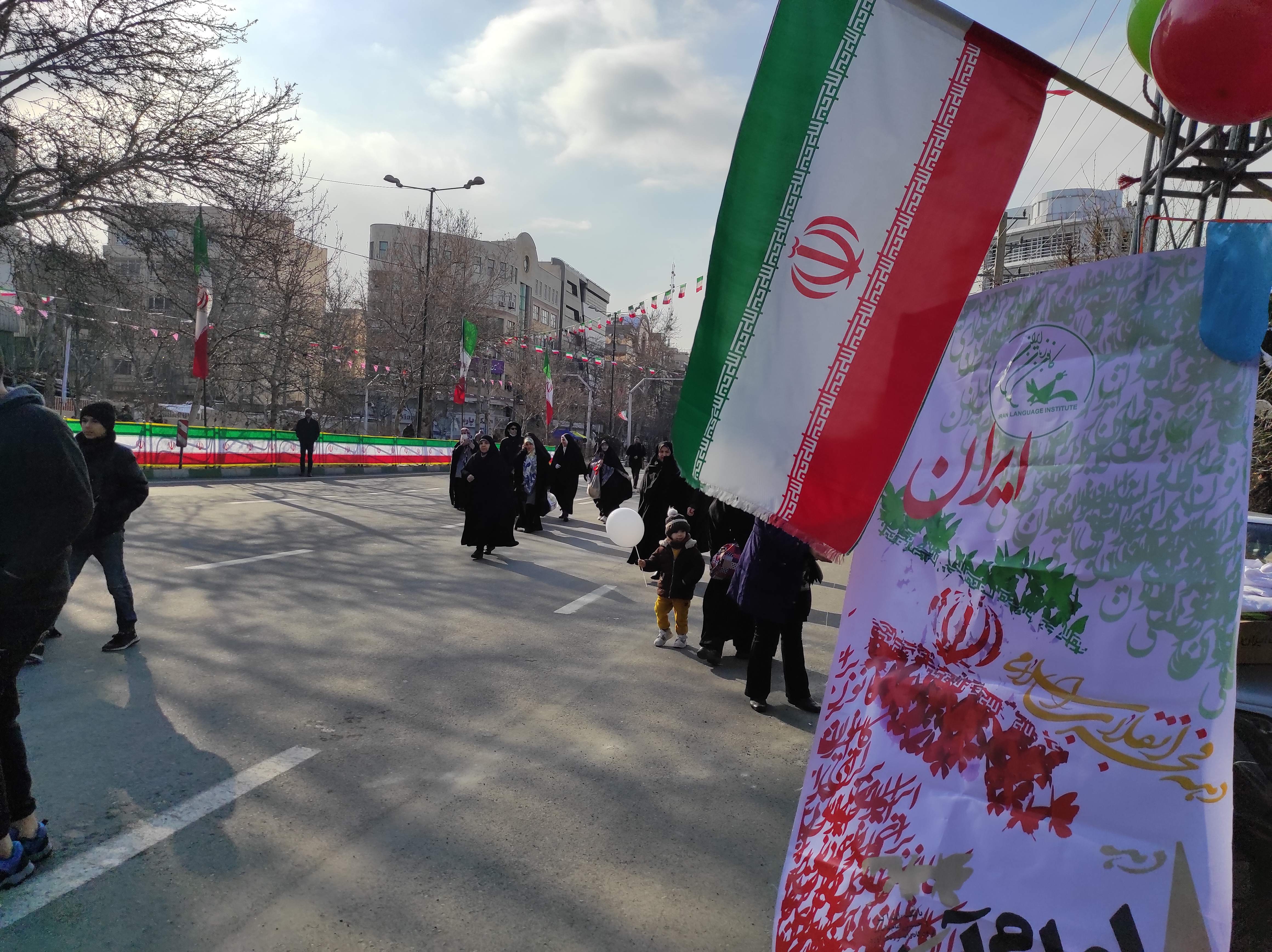 22 بهمن البرز 4