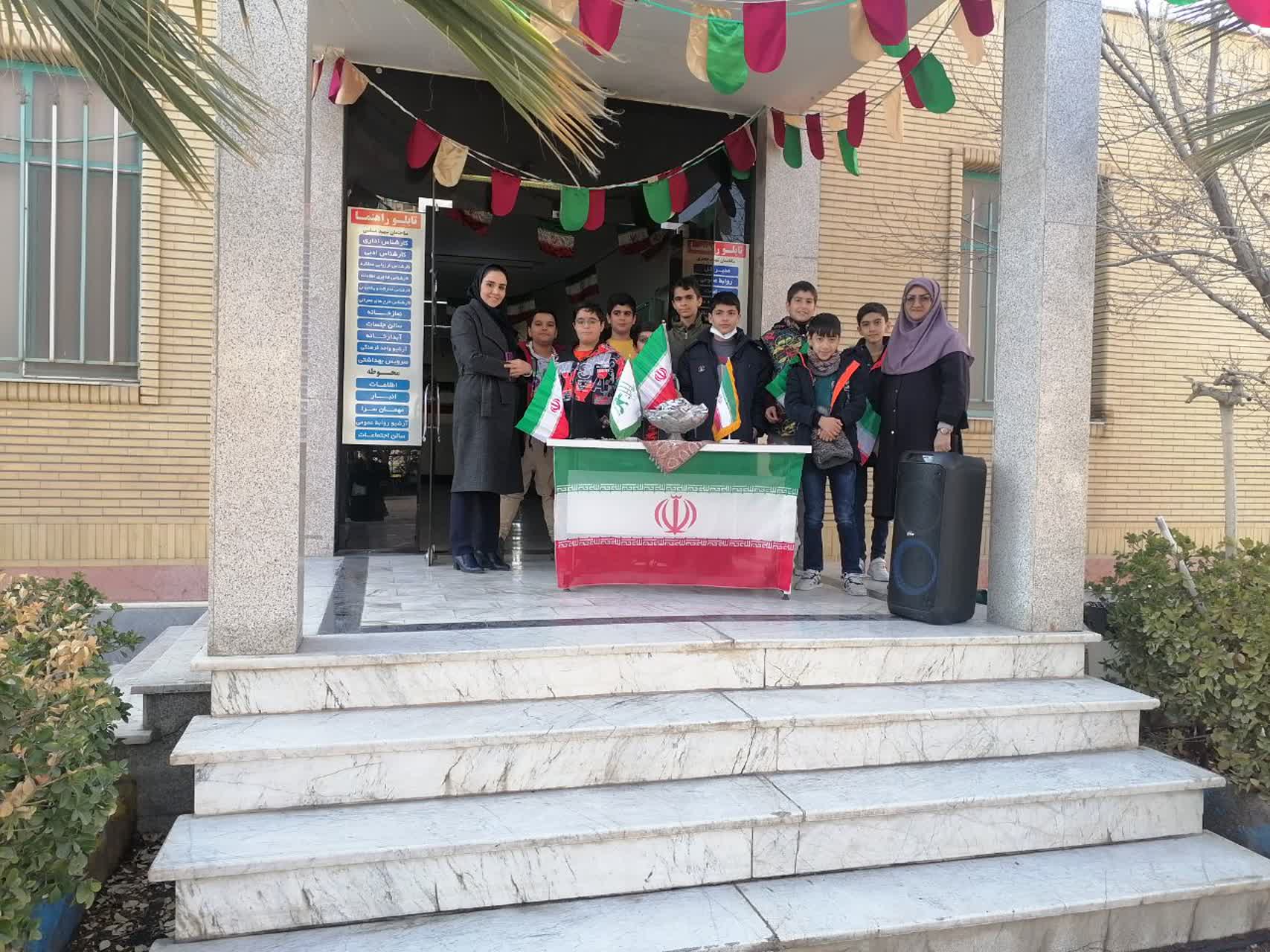 22 بهمن سمنان 4