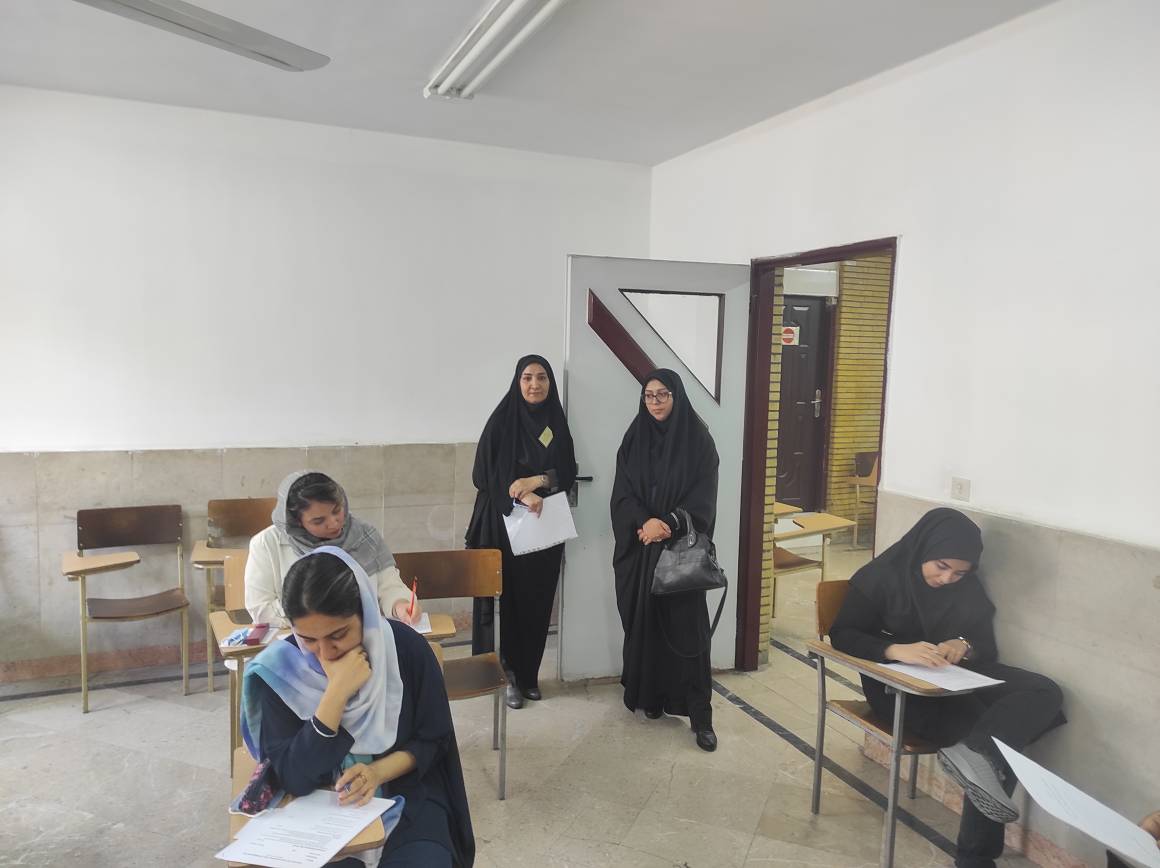 جذب مدرس غیرانگلیسی 6