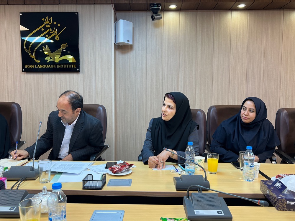 نشست با مسئولان مراکز 4