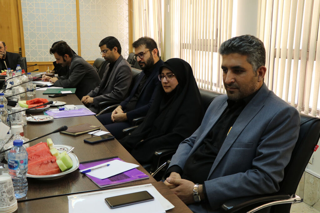 تفاهم‌نامه همکاری میان کانون زبان ایران و بنیاد سعدی منعقد شد