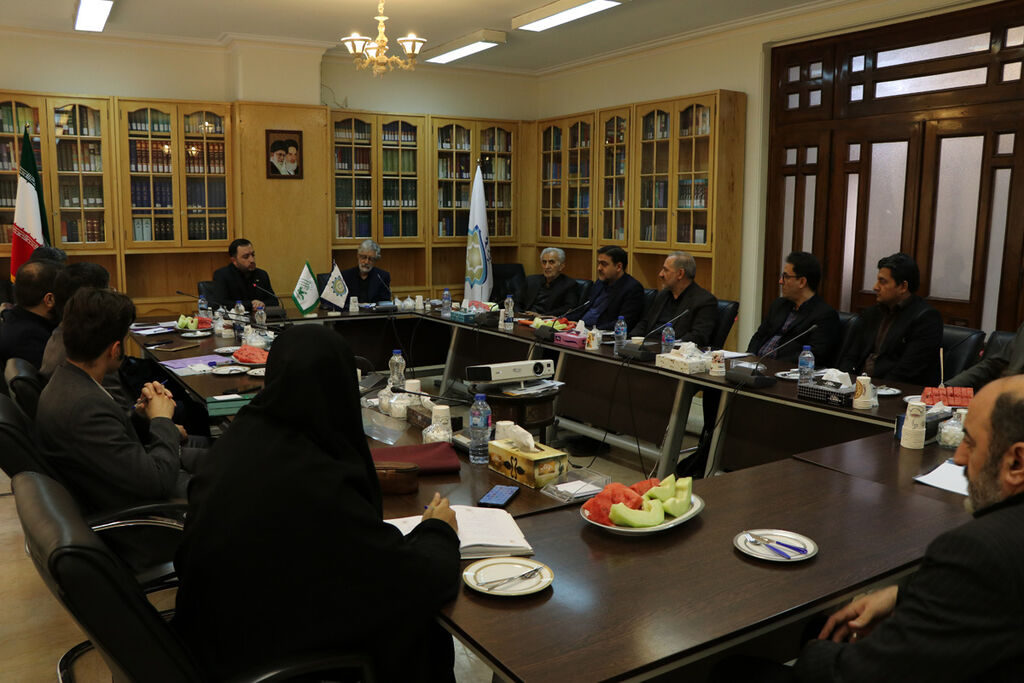 تفاهم‌نامه همکاری میان کانون زبان ایران و بنیاد سعدی منعقد شد