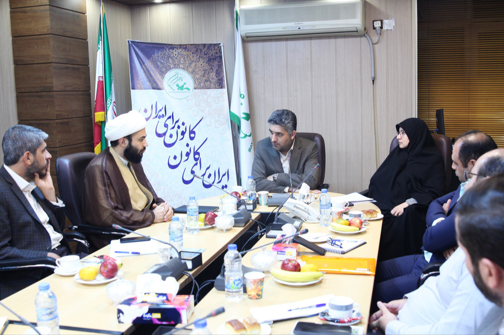کانون زبان ایران یکی از بازوان مهم فرهنگی و اجرایی کانون پرورش فکری کودکان و نوجوانان است