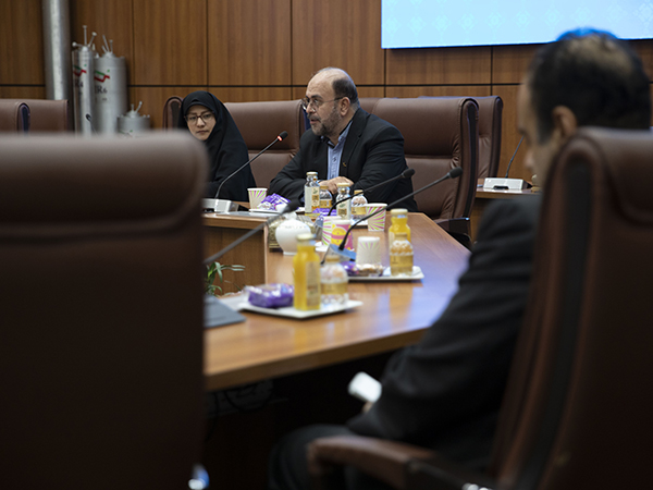 تعامل سه جانبه بین کانون پرورش فکری، کانون زبان ایران و سازمان انرژی اتمی بررسی شد