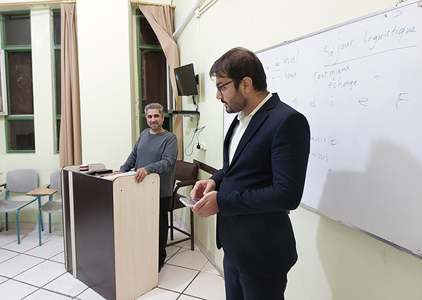 معاون پژوهش و برنامه‌ریزی کانون زبان ایران از مراکز آموزشی استان فارس بازدید کرد.