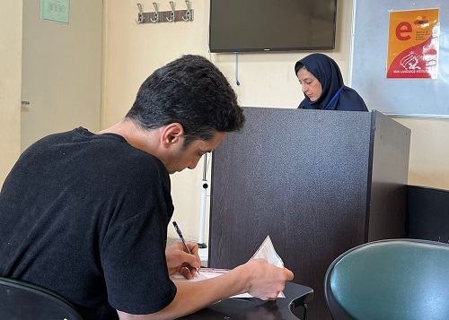 گزارش تصویری از روند برگزاری آزمون کتبی و شفاهی زبان اسپانیایی DELE