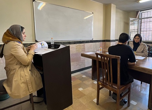 گزارش تصویری از روند برگزاری آزمون کتبی و شفاهی زبان اسپانیایی DELE