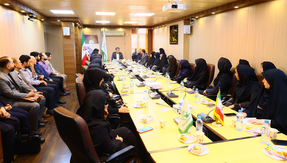 سرپرست کانون زبان استان تهران منصوب شد