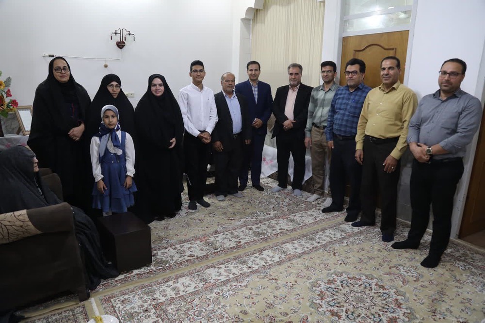 شرکت در کلاس‌های کانون زبان ایران در کسب این موفقیت تاثیرگذار بود