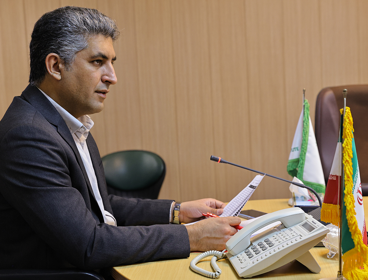 رییس کانون زبان ایران با برخی از مدیران استانی گفت و گو کرد