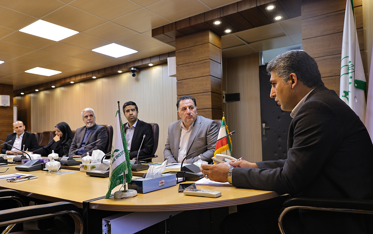 رییس کانون زبان ایران با برخی از مدیران استانی گفت و گو کرد