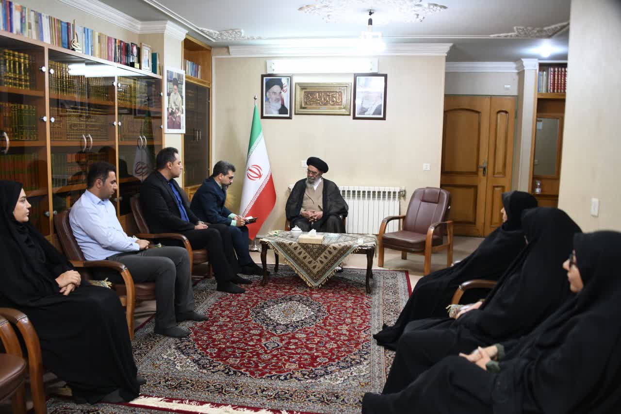 قول مساعد حضرت آیت الله سید یوسف طباطبایی برای تخصیص ساختمان به کانون زبان استان اصفهان