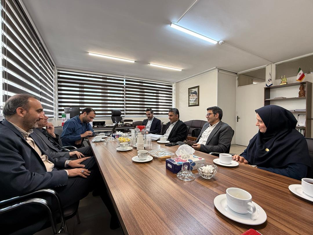 همکاری‌های میان کانون زبان ایران و سازمان فرهنگ و ارتباطات اسلامی کلید خورد