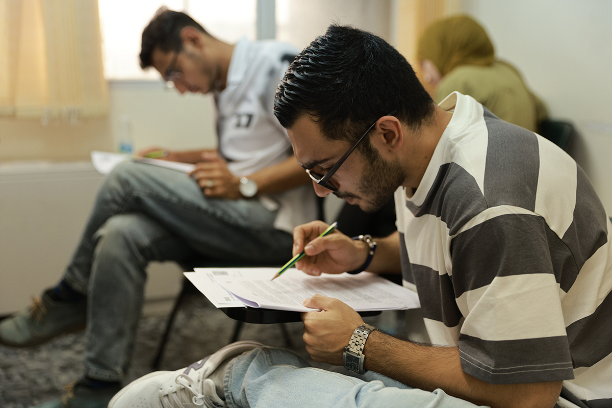 بیست و سومین دورۀ آزمون زبان اسپانیایی DELE در کانون زبان ایران برگزار شد