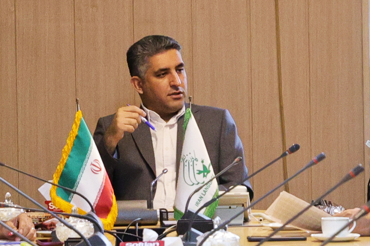 فرآیند جذب و نگهداشت زبان‌آموز در ترم تابستانِ کانون زبان ایران بررسی شد