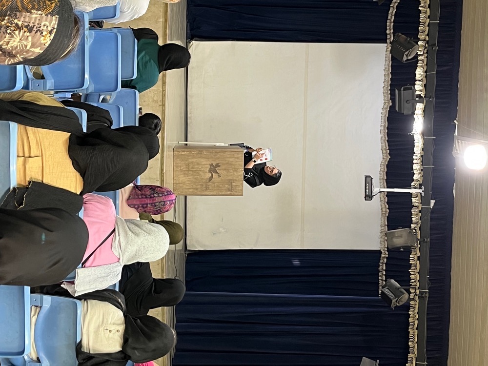 جلسۀ هم‌اندیشی با والدین زبان‌آموزان جدیدالورود در هرمزگان برگزار شد