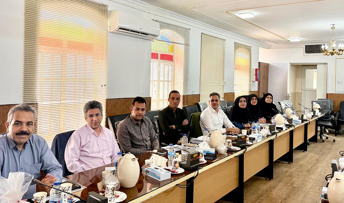 ارزیابی عملکرد شش ماه نخست و طراحی برنامه‌های جدید در استان یزد