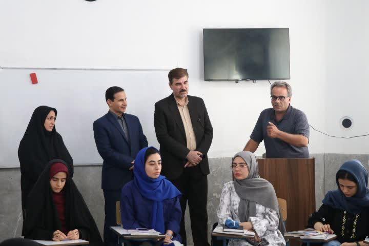 بازدید فرماندار از مرکز آموزشی زارچ