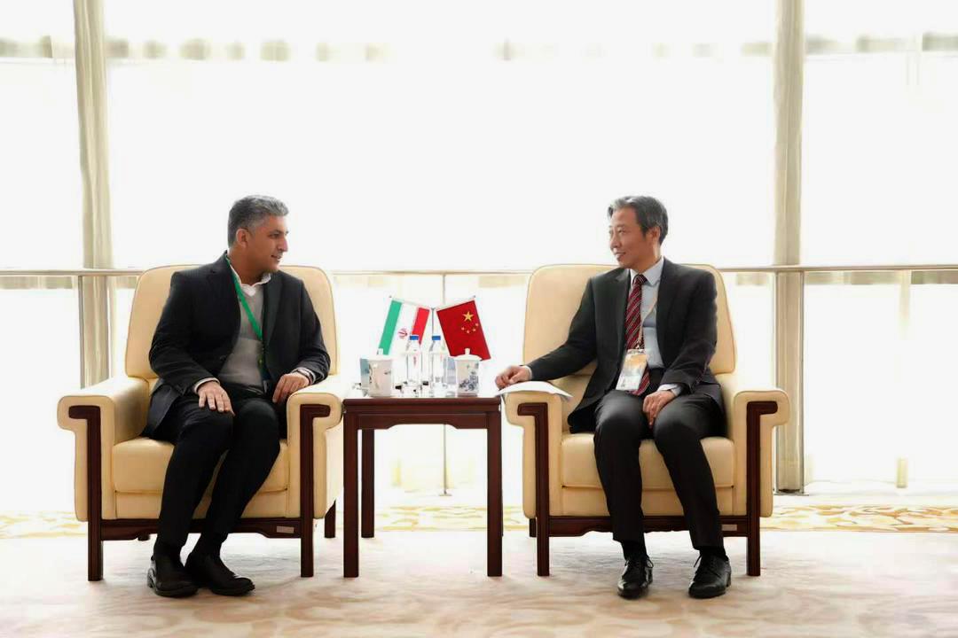 رییس کانون زبان ایران با مدیرکل مرکز آموزش زبان و همکاری بین‌المللی چین دیدار و گفت و گو کرد