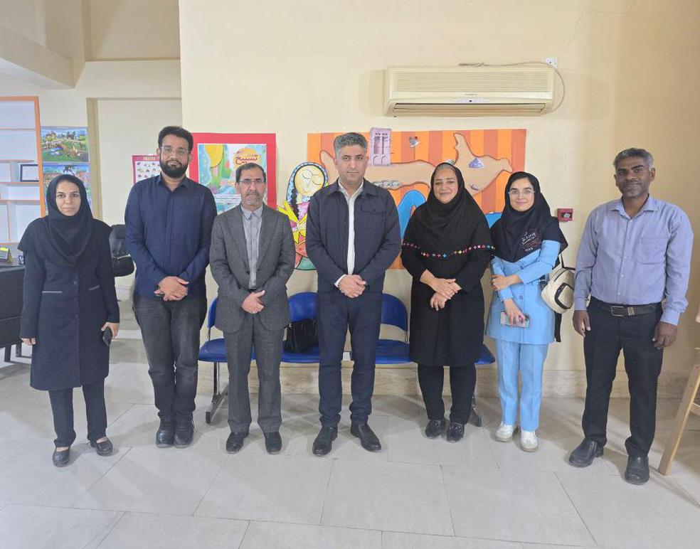 رییس کانون زبان ایران از مراکز آموزشی استان هرمزگان بازدید کرد