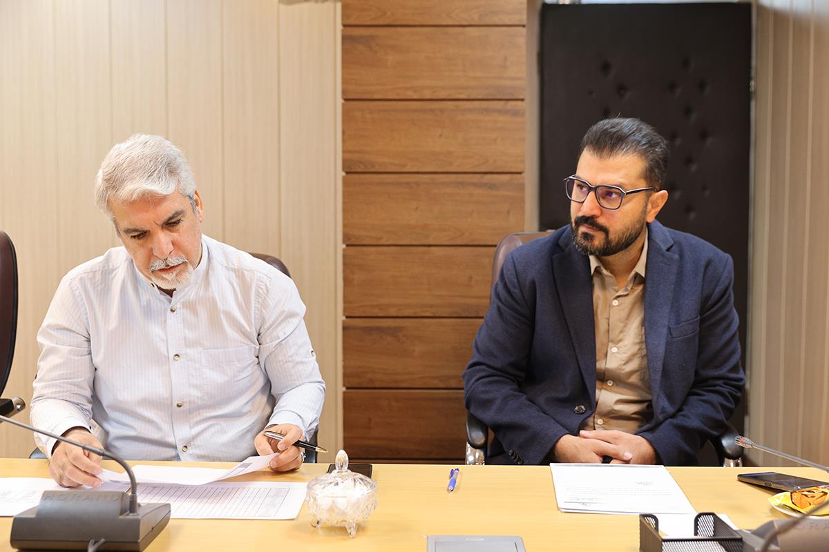 تقویت زیرساخت و کیفیت کلاس‌های آنلاین در کانون زبان ایران
