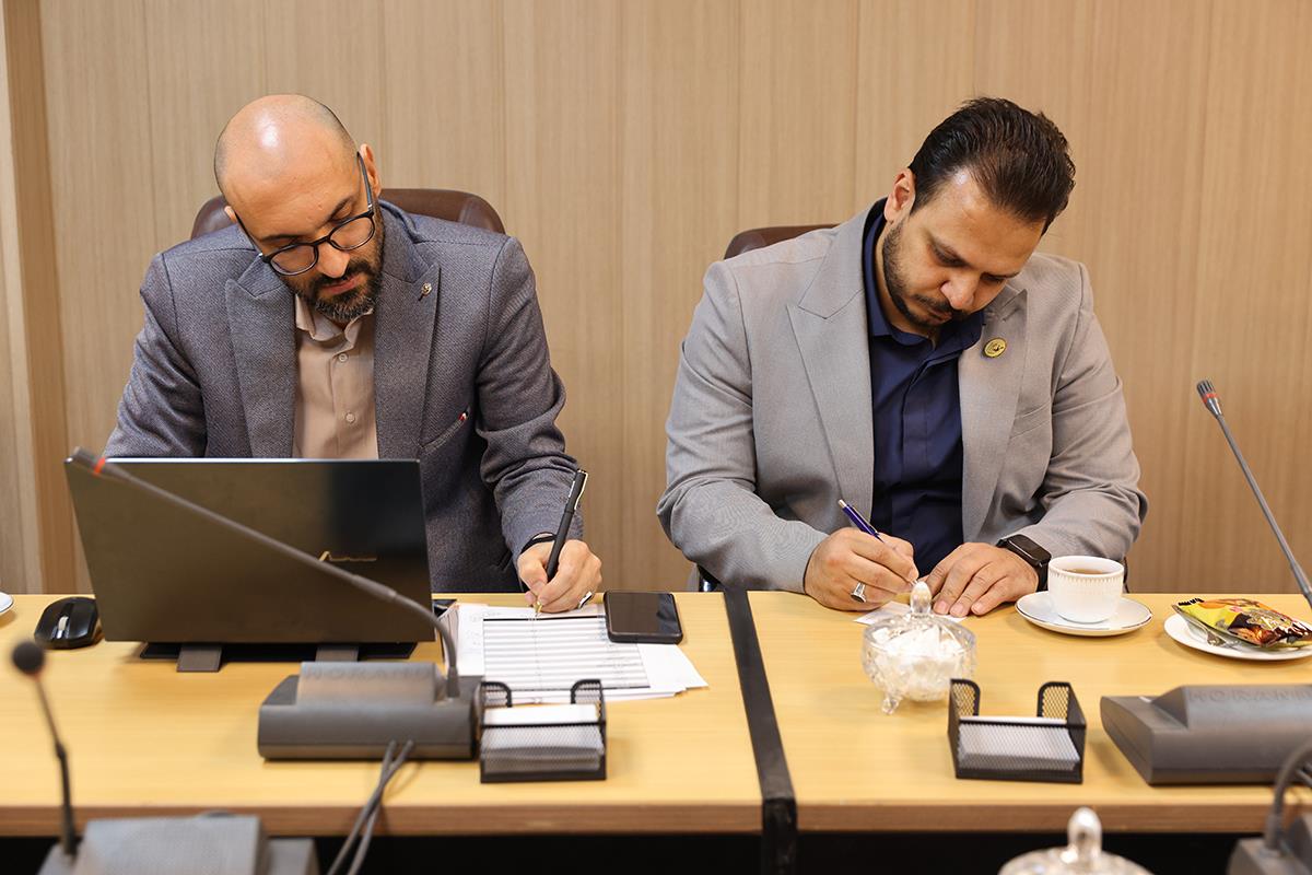 تقویت زیرساخت و کیفیت کلاس‌های آنلاین در کانون زبان ایران