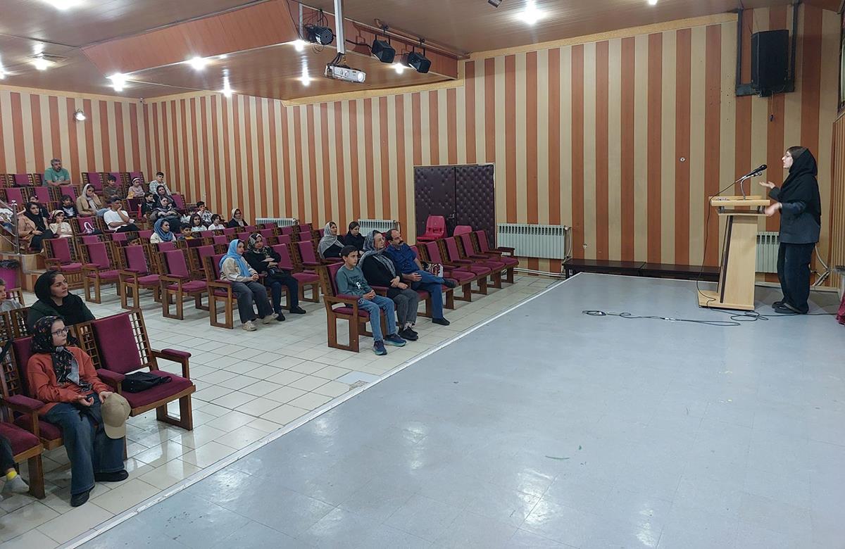 برگزاری اولین رویداد «جمعه فیلم» سال 1405 کانون زبان ایران در سنندج