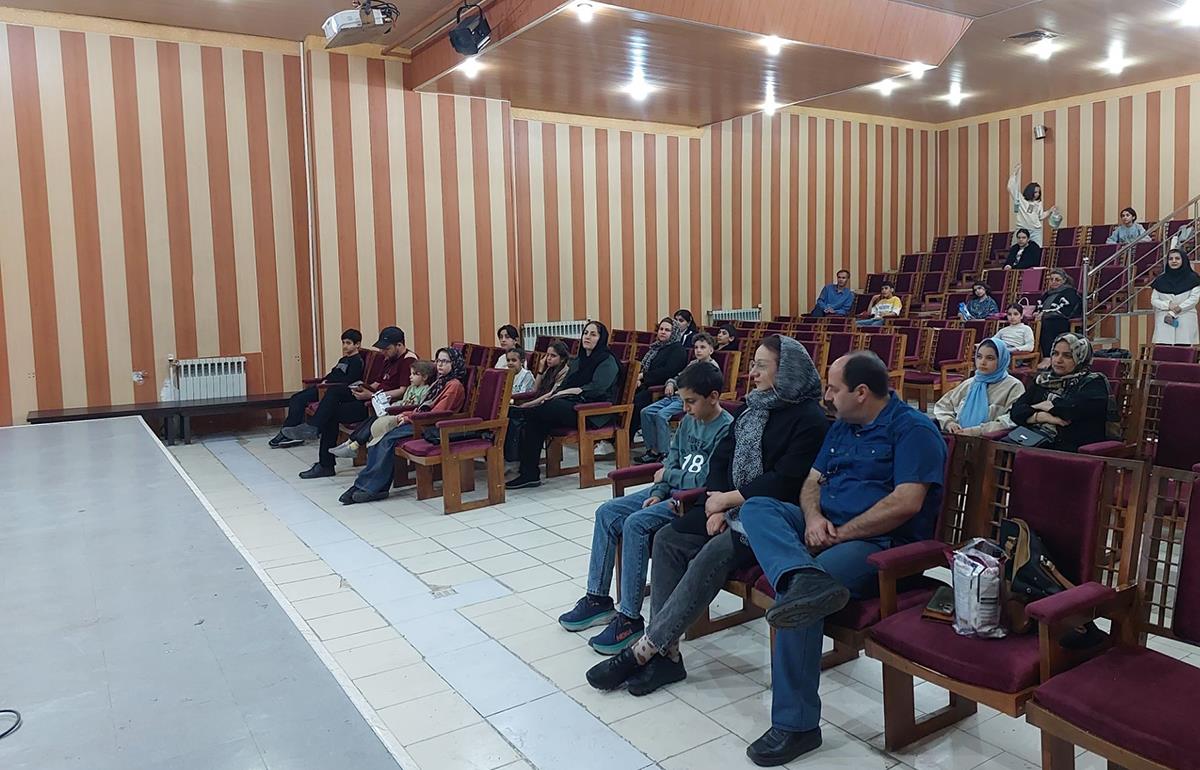 برگزاری اولین رویداد «جمعه فیلم» سال 1405 کانون زبان ایران در سنندج