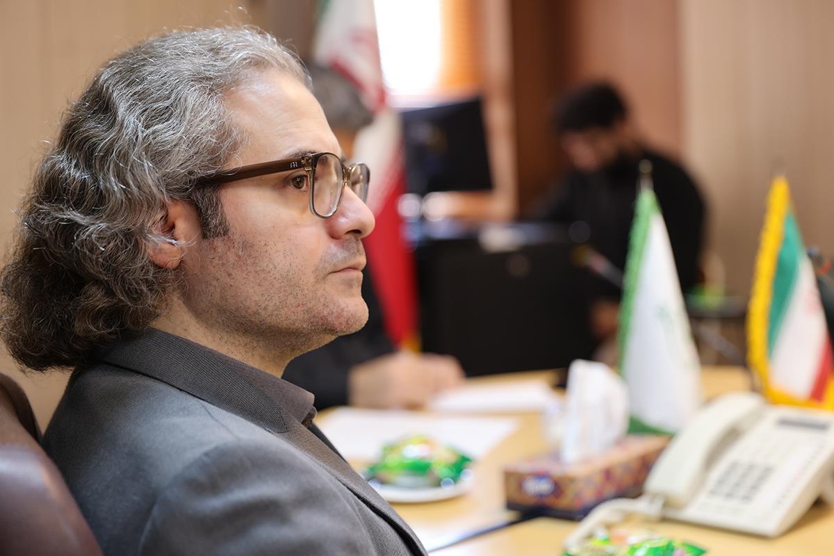 روحیۀ همکاری و تلاش کارکنان، سرمایه‌ای الهام‌بخش و قابل اتکا برای کانون زبان ایران