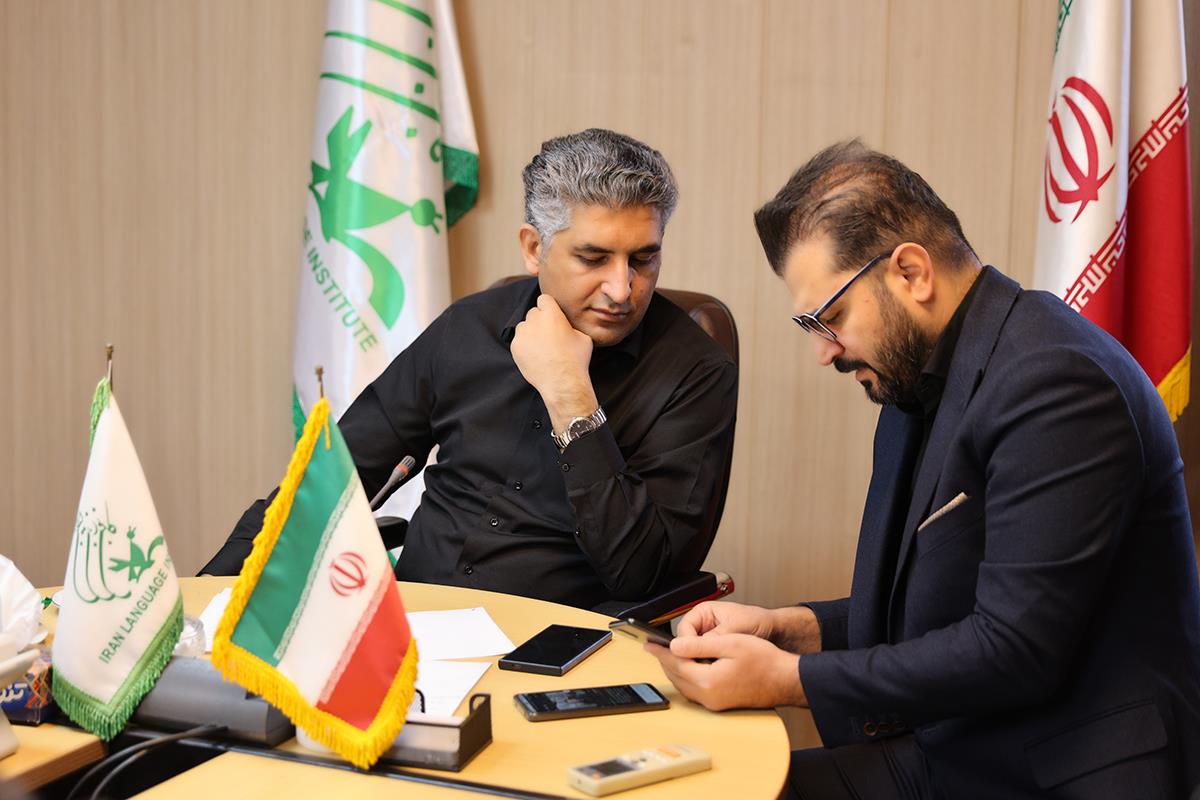 روحیۀ همکاری و تلاش کارکنان، سرمایه‌ای الهام‌بخش و قابل اتکا برای کانون زبان ایران