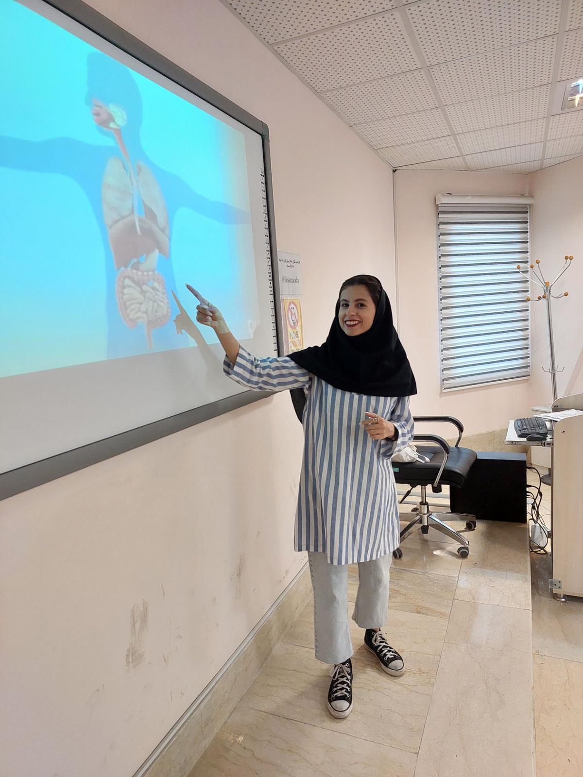 برگزاری رویداد زنگ علوم «Science Time» در مرکز آموزشی سنندج
