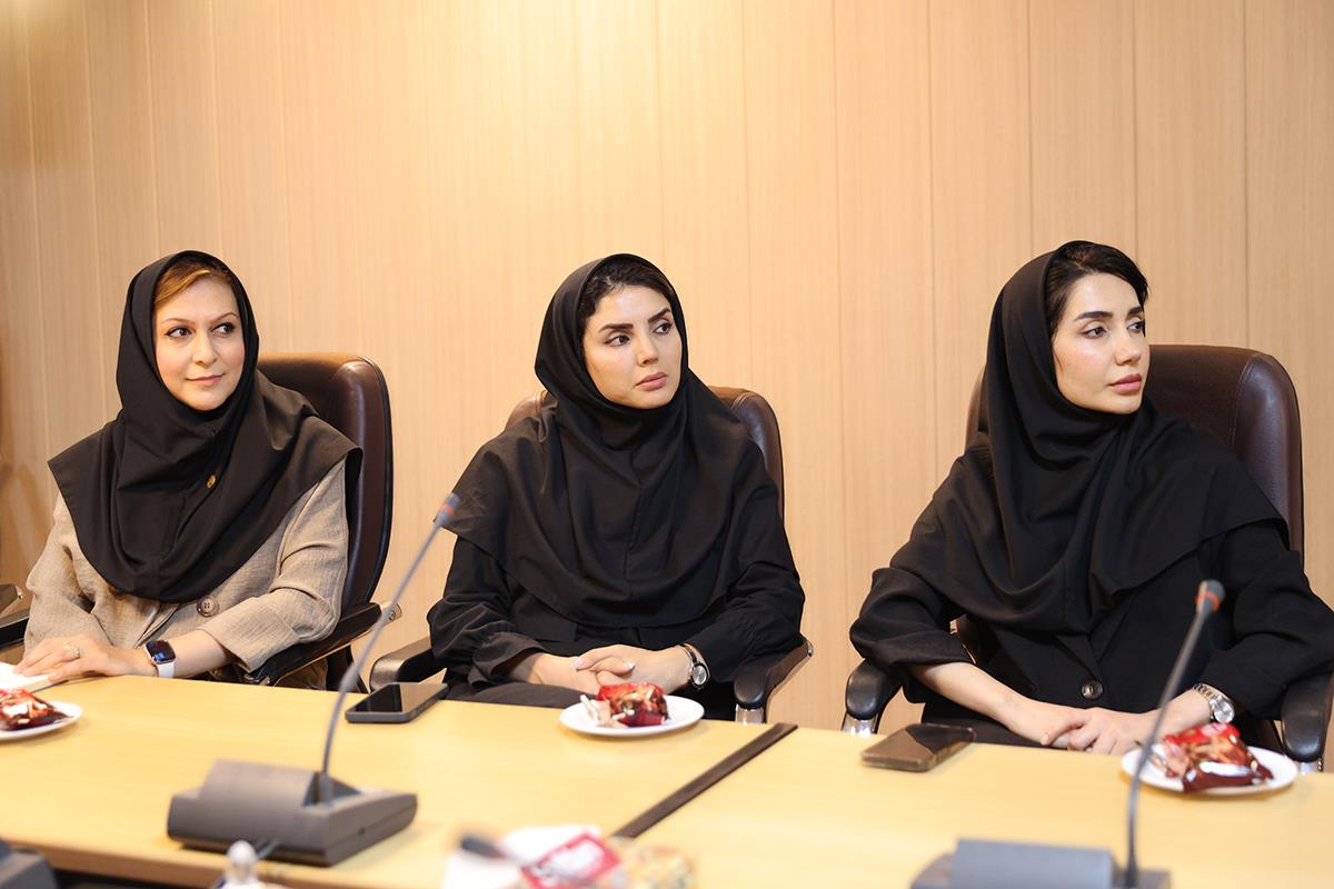 رونمایی از نسخۀ ارتقایافته و زیرساخت‌های نوین سامانۀ آموزش آنلاین کانون زبان ایران