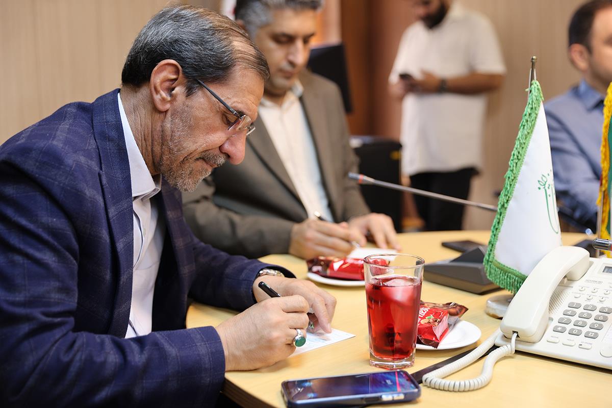 رونمایی از نسخۀ ارتقایافته و زیرساخت‌های نوین سامانۀ آموزش آنلاین کانون زبان ایران