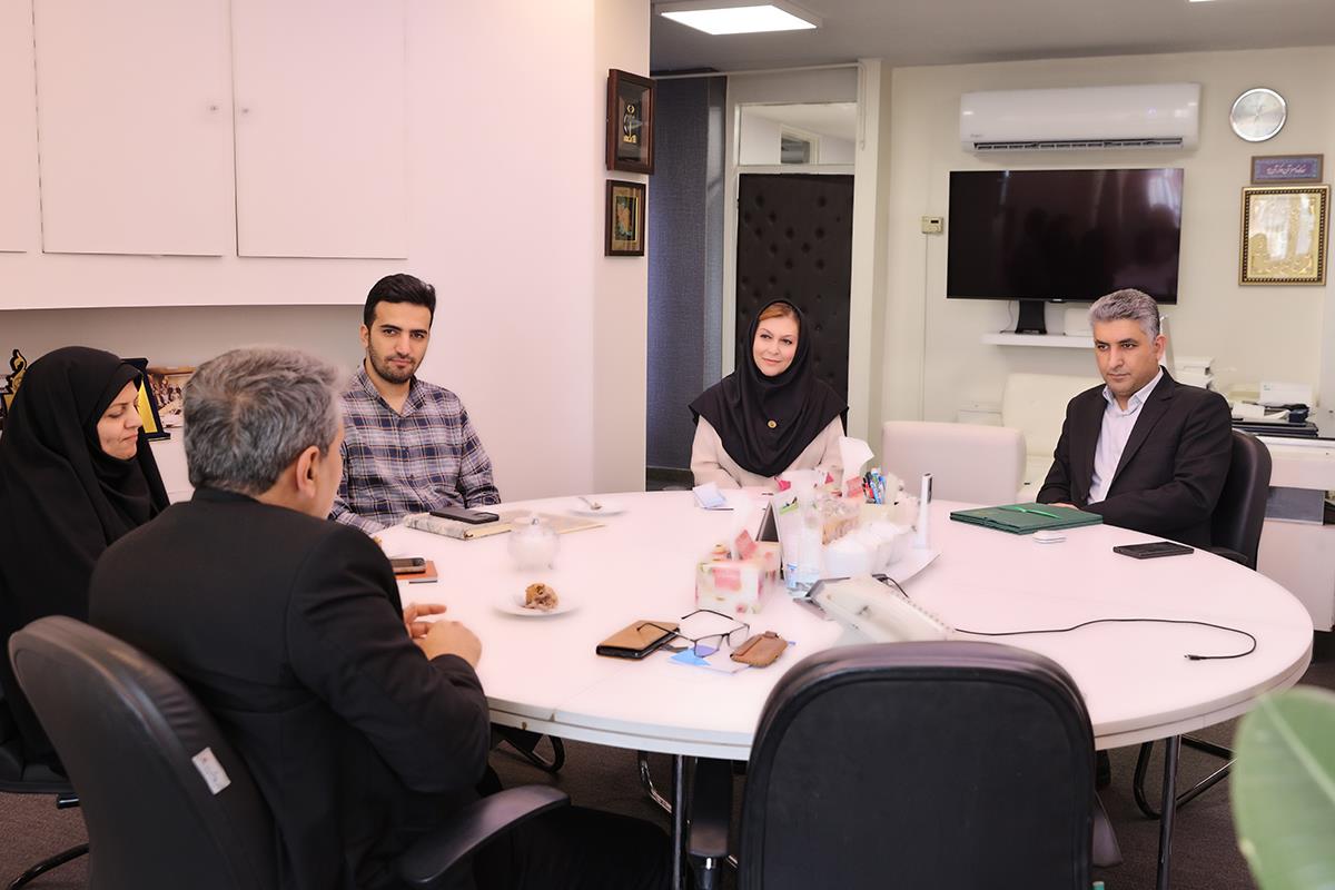 گامی تازه در مسیر همکاری ملی کانون زبان ایران و سمپاد