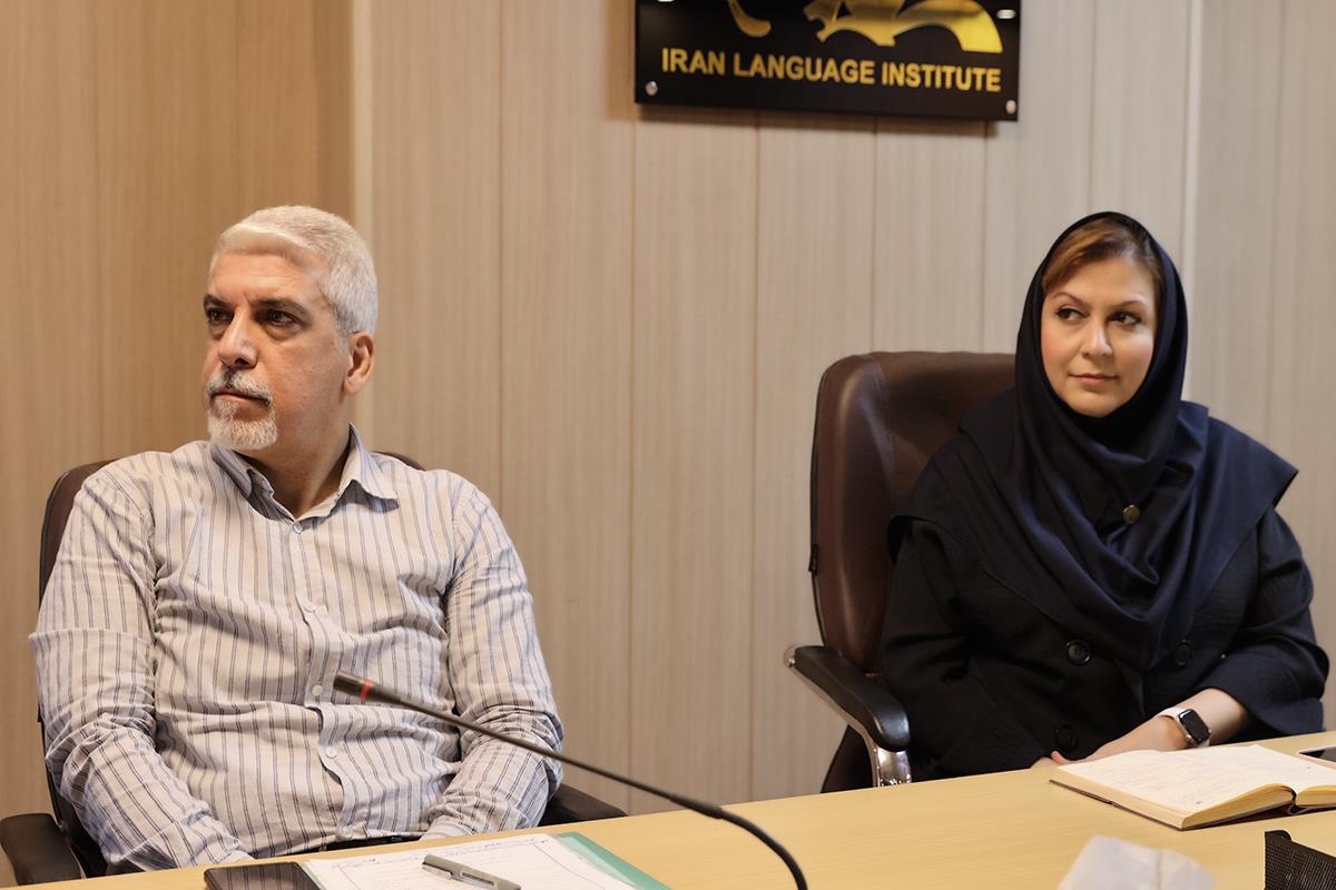 بررسی ابعاد اجرایی و کیفی برگزاری حضوری آزمون‌های پایان ترم در کانون زبان ایران