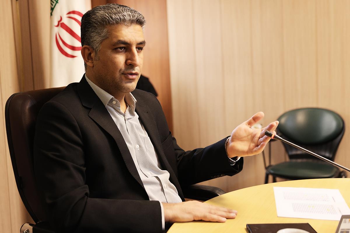 بررسی ابعاد اجرایی و کیفی برگزاری حضوری آزمون‌های پایان ترم در کانون زبان ایران