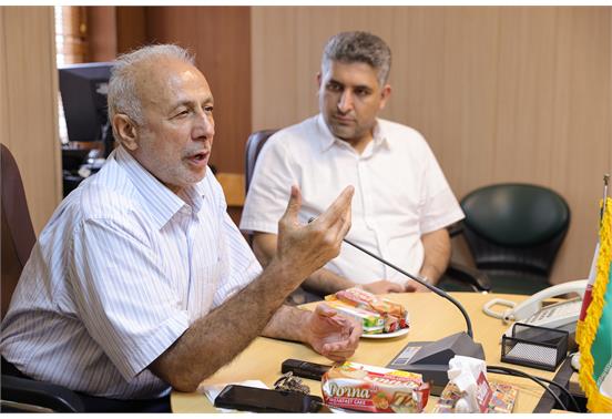 the management of educational processes during critical situations was analyzed and reviewed