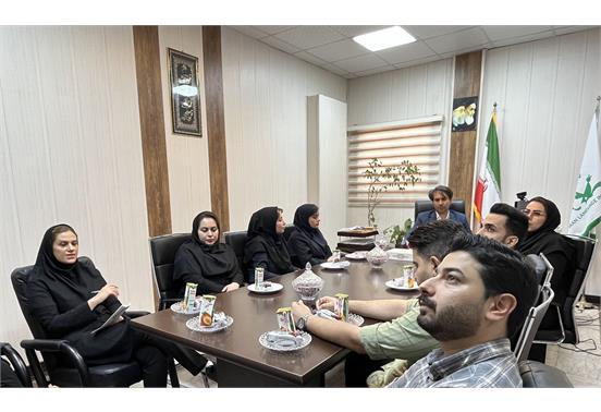 مدیر کانون زبان استان خوزستان با مسئولان مراکز آموزشی این استان گفت و گو کرد