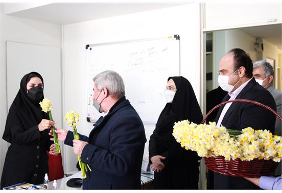 گرامیداشت ولادت حضرت فاطمه زهرا (س) و روز زن در دفتر مرکزی کانون زبان ایران