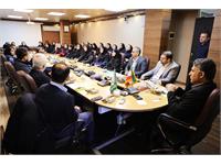 همزمان با هفتۀ پژوهش از کارشناسان کانون زبان ایران تقدیر شد